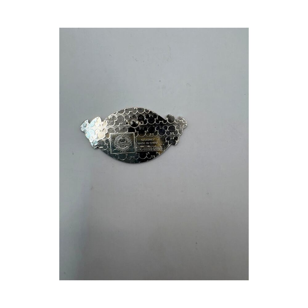 Disney Haunted Mansion Memento Mori Eye Regions Beyond Pin - Picture 3 of 4